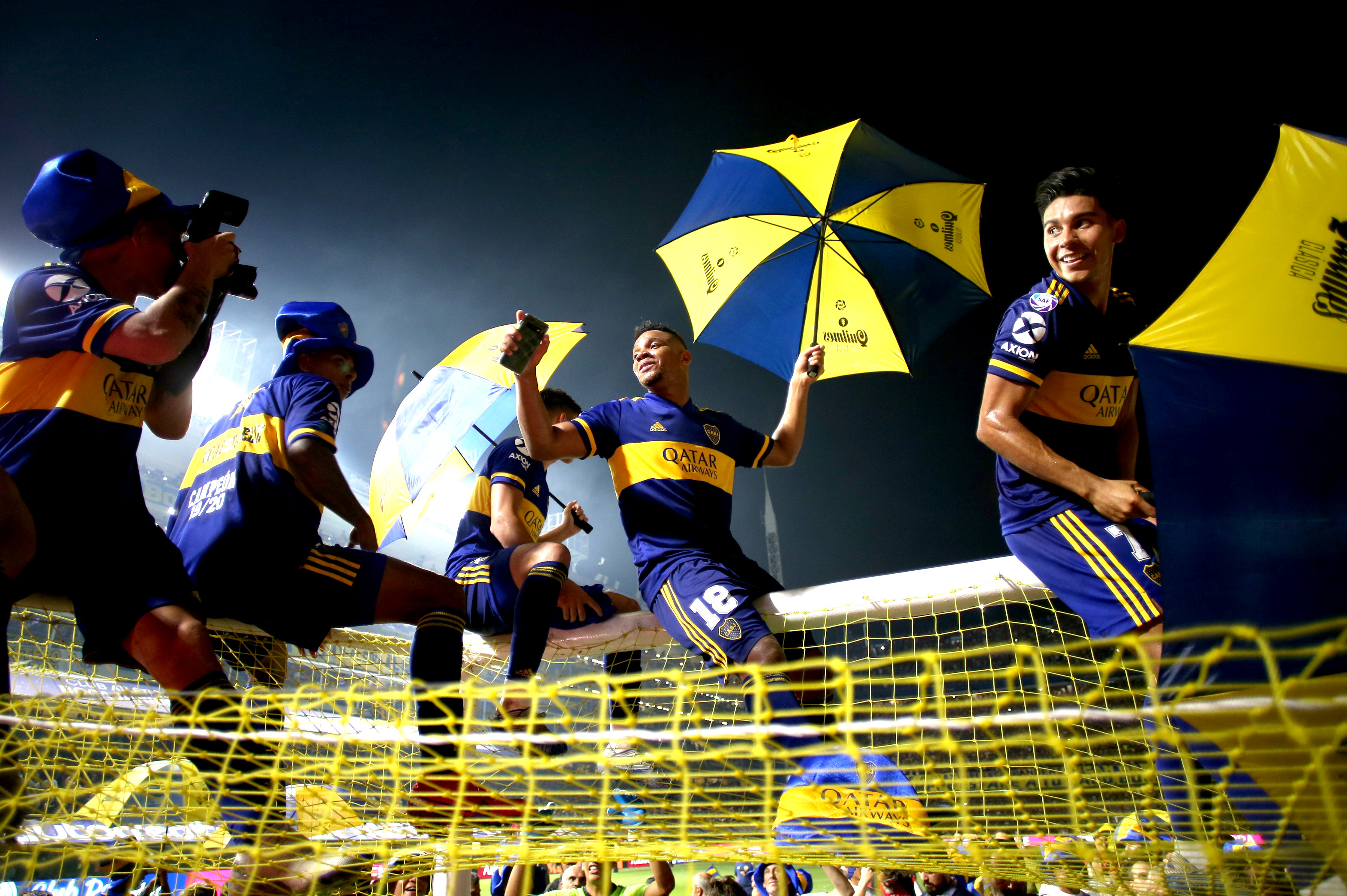 Vieri dijo que si fuese más joven le gustaría ir a Boca. Foto: Fotobaires