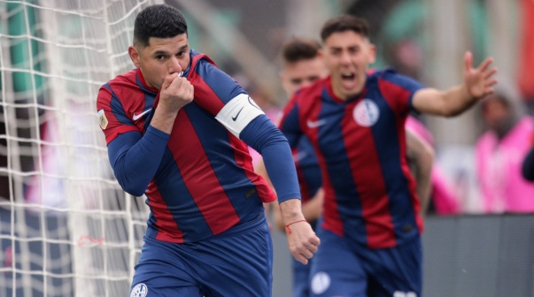 Néstor Ortigoza, ídolo y actual dirigente de San Lorenzo