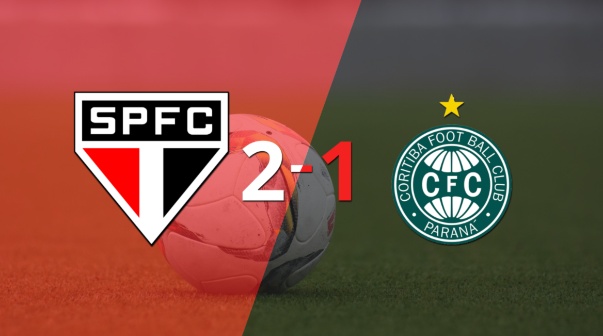 Con la mínima diferencia, São Paulo venció a Coritiba por 2 a 1