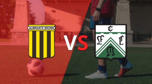 Almirante Brown y Ferro comienzan el segundo tiempo sin goles