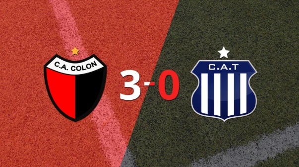 Colón fue imparable y goleó 3 a 0
