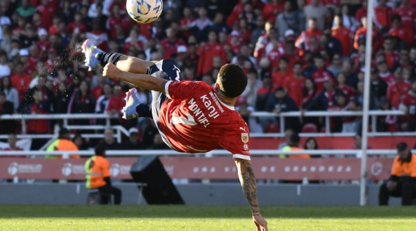 Club Atletico Independiente vs Independiente Rivadavia de Mendoza. Octavos de Final. Torneo Apertura. Liga Profesional Argentina