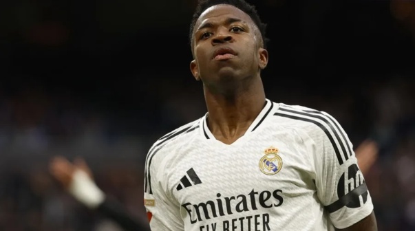 Un club español cargó a Vinicius por su posición en el Balón de Oro: 