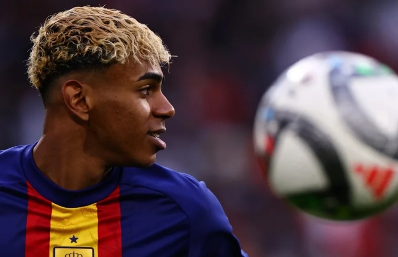 &nbsp;Barcelona confirmó la molestia de Lamine Yamal