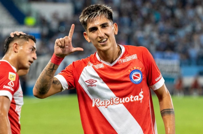 &nbsp;Alan Lescano fue acercado a Boca, pero la dirigencia todavía no elevó ninguna oferta