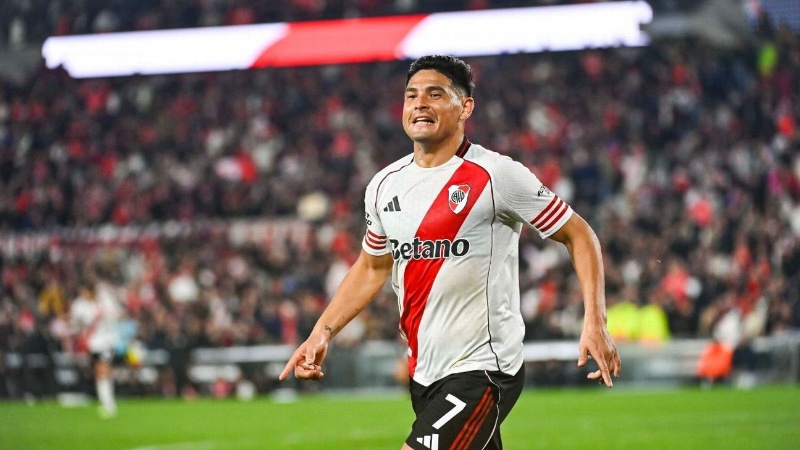 El Tribunal de Disciplina le redujo de dos a un partido de suspensión a Maxi Salas