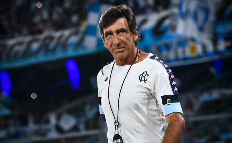La decisión de Costas con el plantel de Racing luego de la eliminación&nbsp;