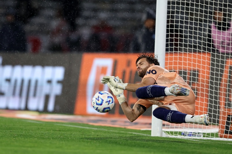 Ezequiel Centurión retornaría a River desde Independiente Rivadavia