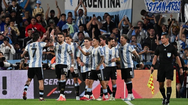 Un campeón del Mundo: el argentino con mayor cotización tras el 2025
