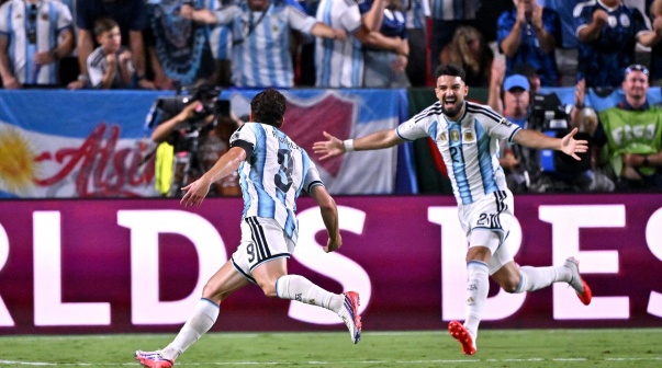 El Flaco López reveló el cambio que terminó en gol de Julián