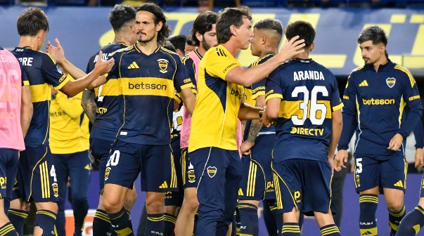 Claudio Úbeda. Boca Juniors vs Racing Club.  Fecha 6 Torneo Apertura Liga Profesional Argentina.
