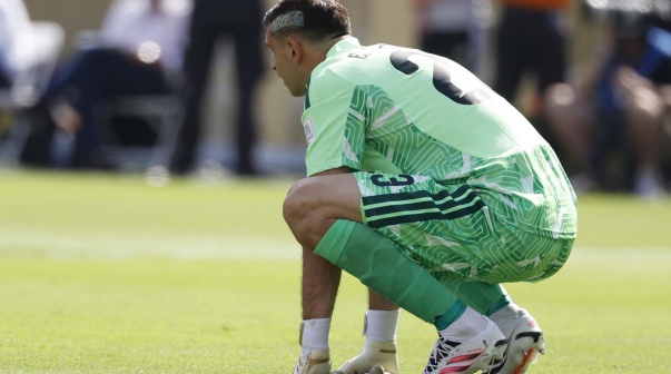 Dibu Martínez puso en duda su futuro en la Selección Argentina: 