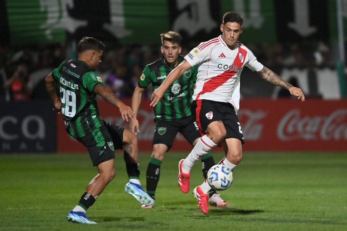 River derrotó a San Martín de San Juan y sumó su primer triunfo de visitante.&nbsp;